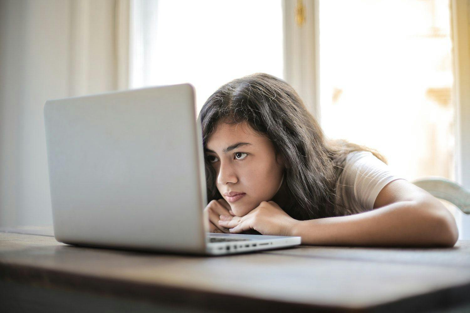 7 ways to protect yourself from bullies online