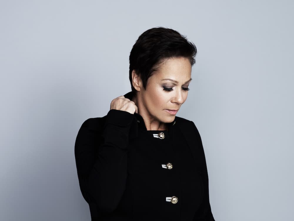 Denise Welch