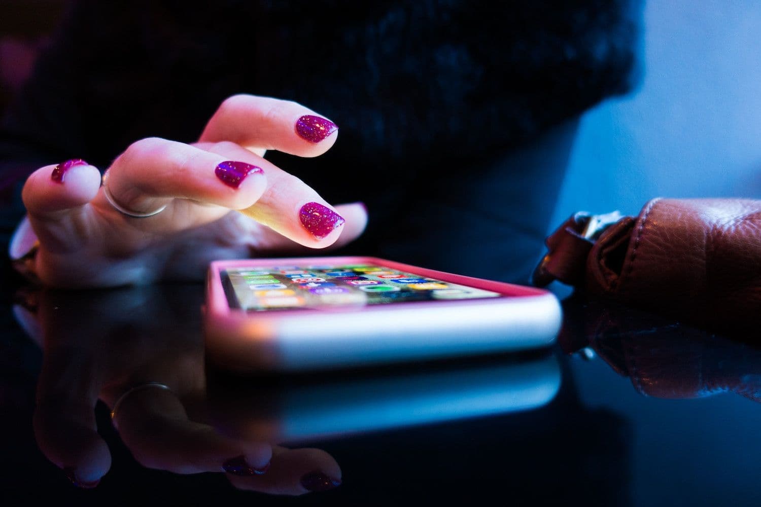 NHS Urge Social Media Ban on Celebrity Endorsements for “Dubious” Health Products