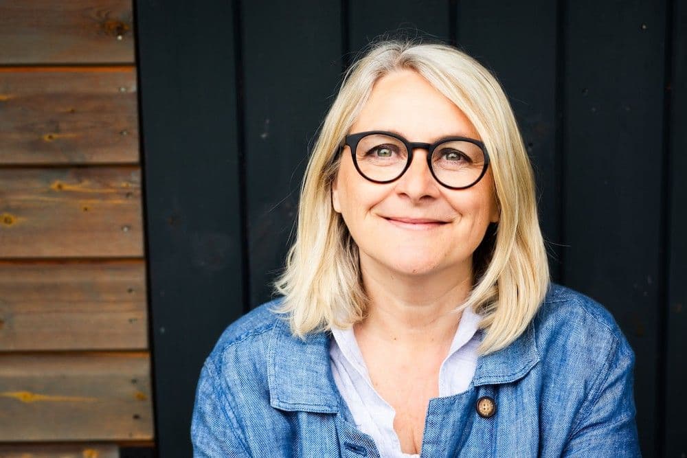 Emma Kennedy on Grief and the Things Left Unsaid