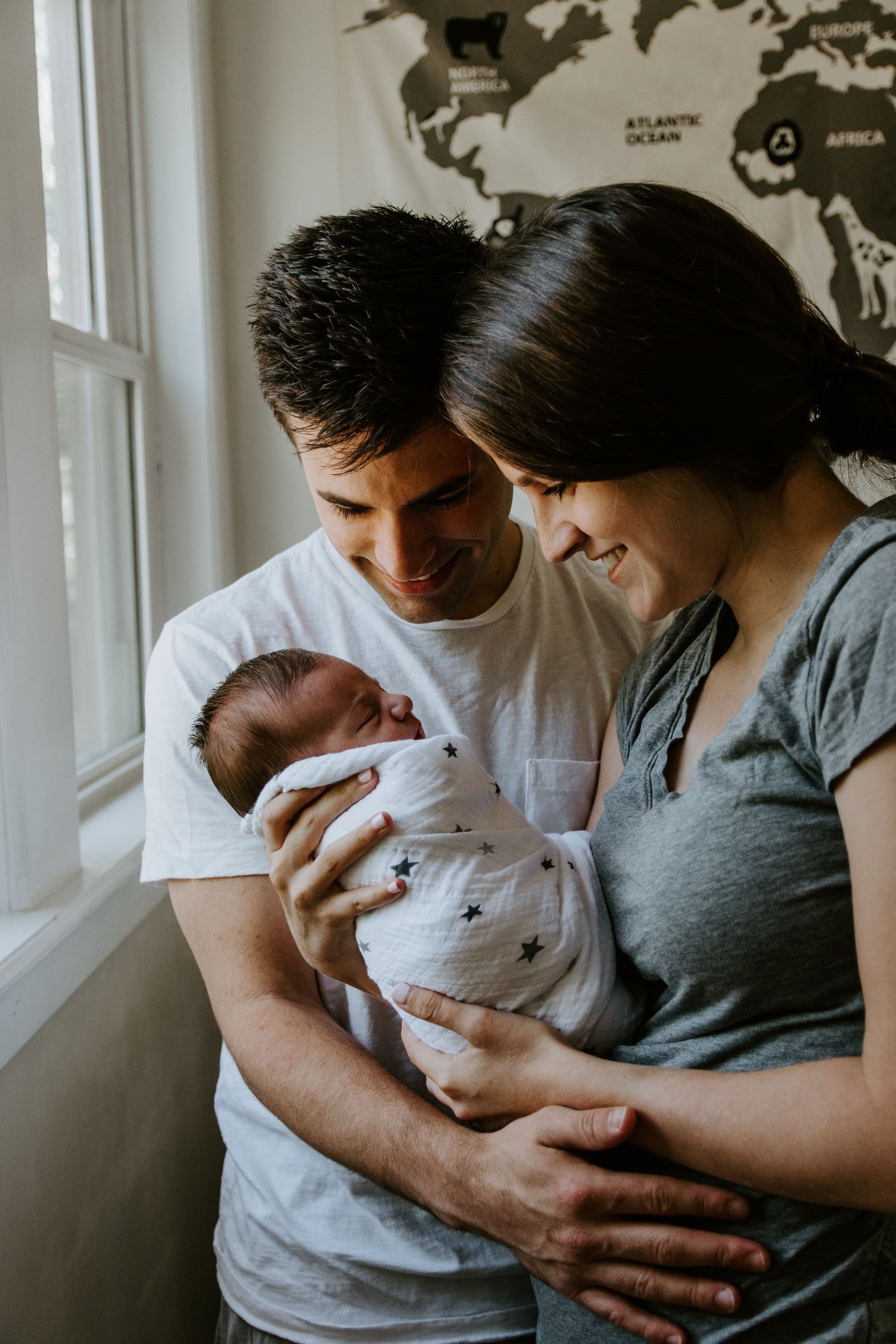 8 maternal mental health Instagram accounts to follow