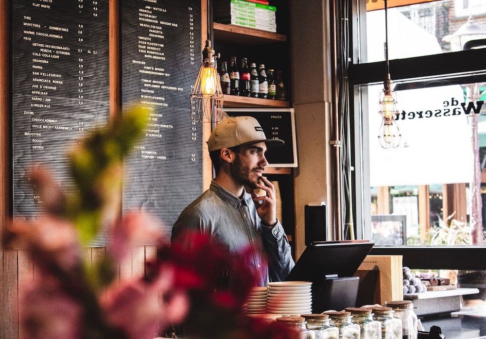 4 ways to give back to service workers