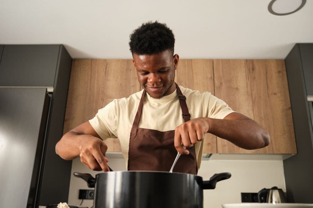 shutterstock_2248443725-min