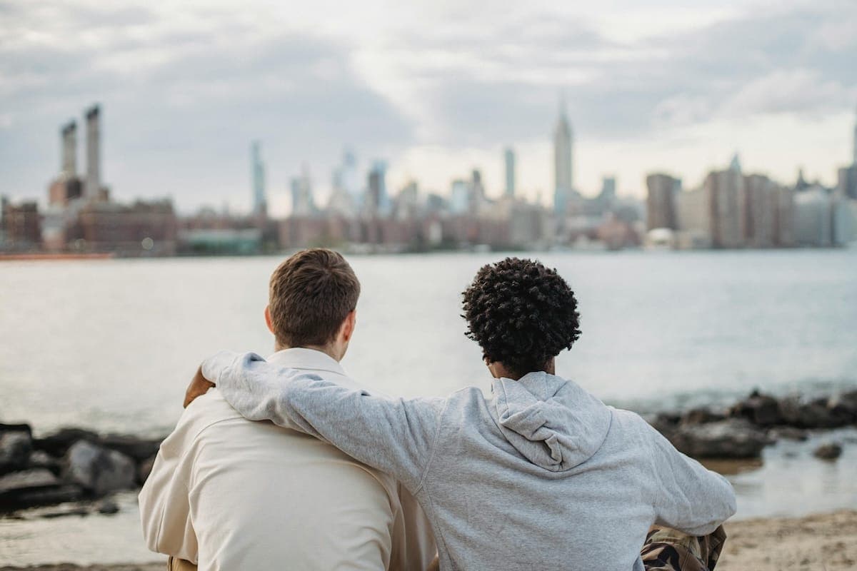3 ways to be there for a friend with an eating disorder