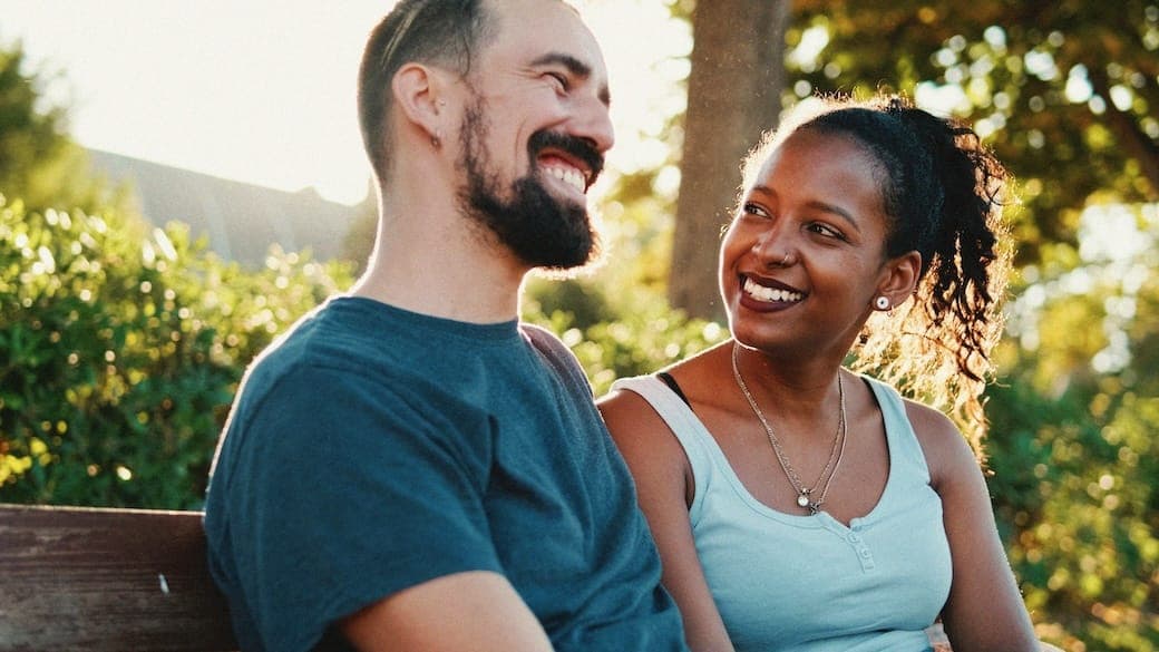 How to prioritise pals in those hazy days of a new romance